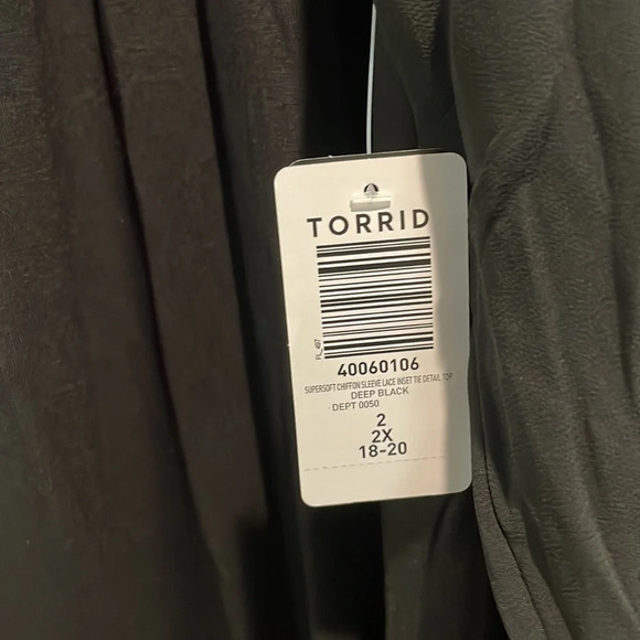 Torrid Cute Top - Picture 13 of 13